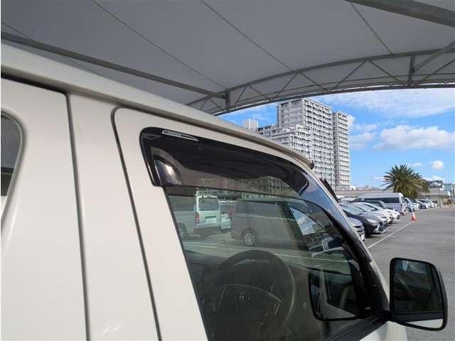 トヨタ ハイエースバン