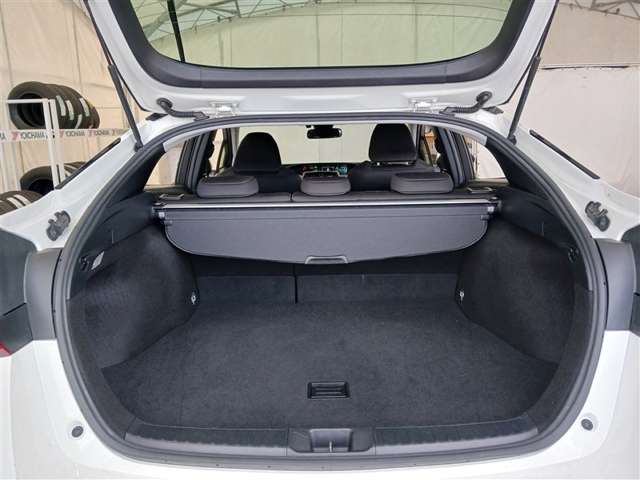 トヨタ プリウス