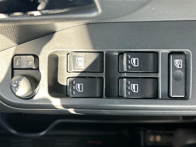 ダイハツ ウェイク