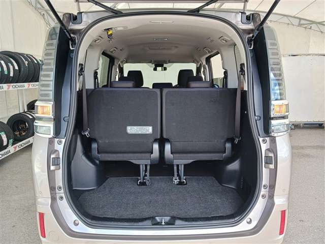 トヨタ ヴォクシー