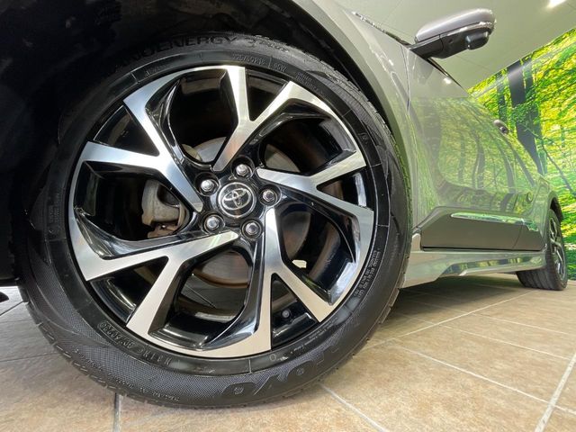 トヨタ C-HR