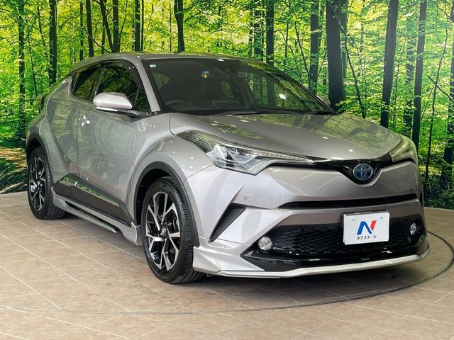 トヨタ C-HR