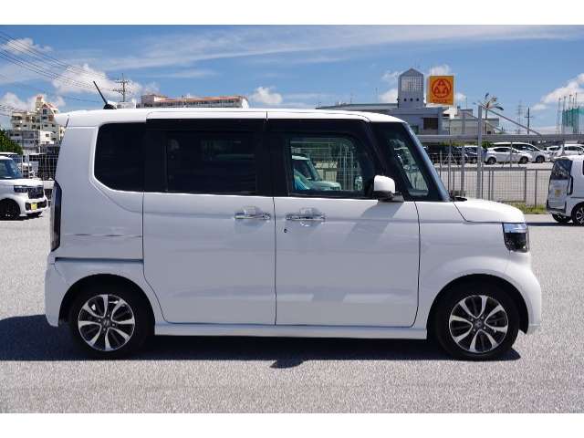 ホンダ N-BOX