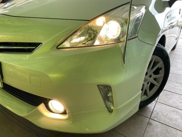 トヨタ プリウスα