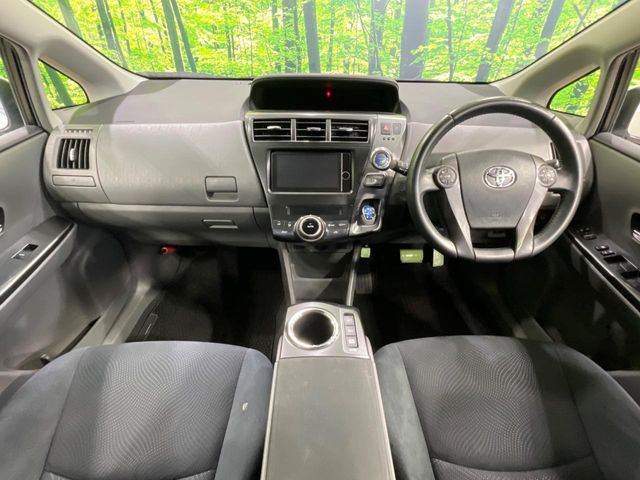 トヨタ プリウスα