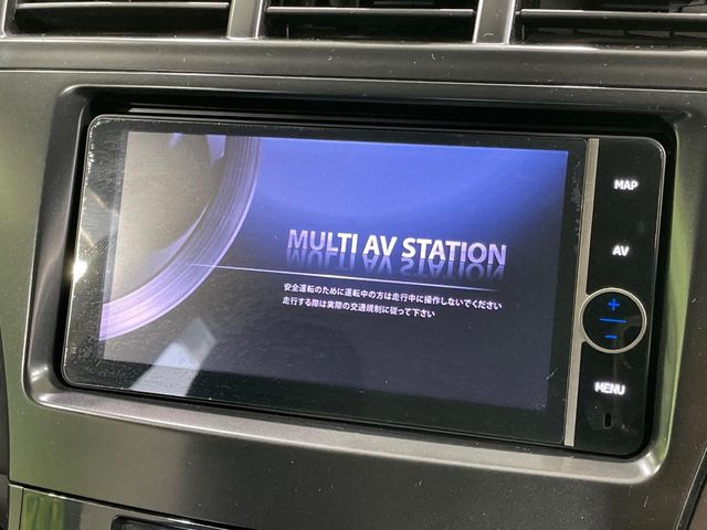 トヨタ プリウスα