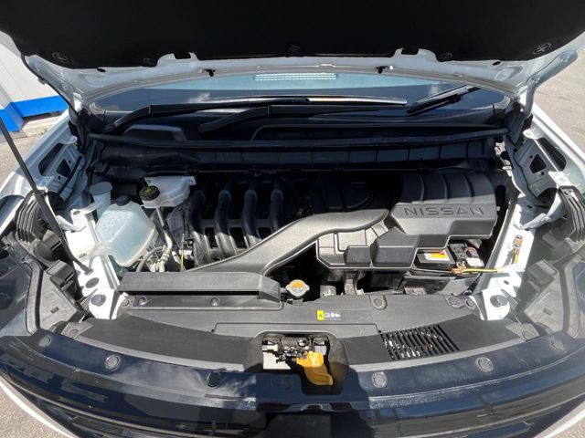 日産 セレナ