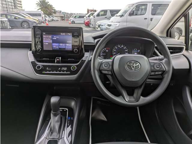 トヨタ カローラ