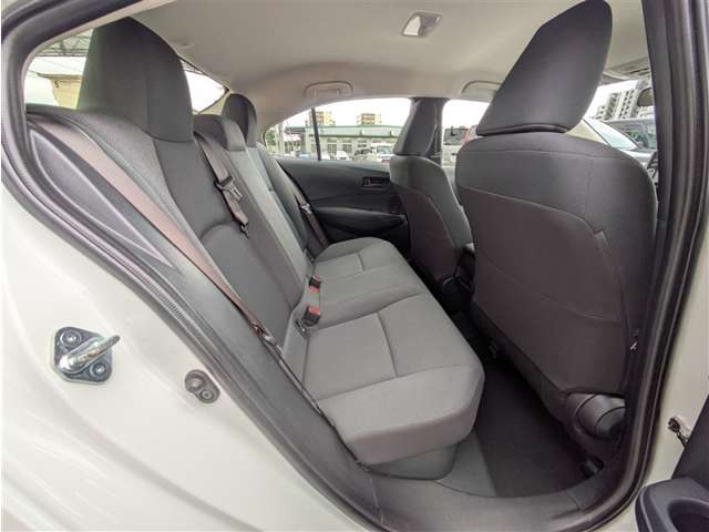 トヨタ カローラ