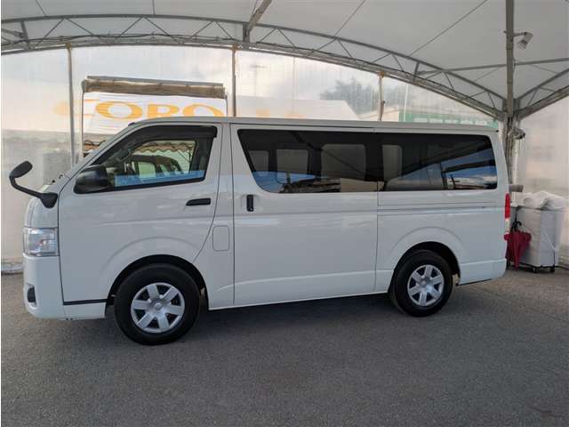 トヨタ ハイエースバン
