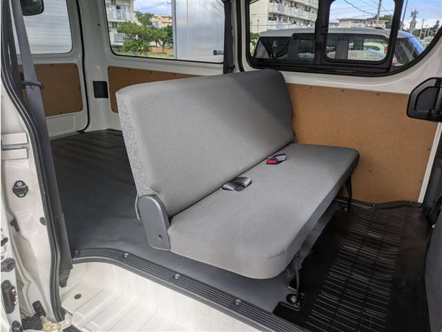 トヨタ ハイエースバン