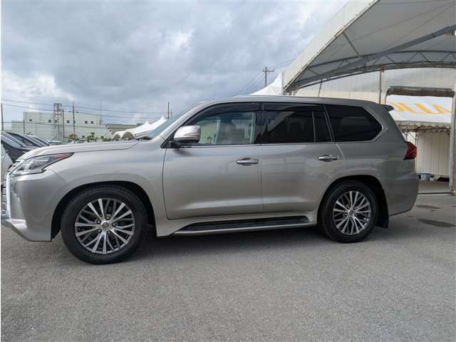レクサス LX