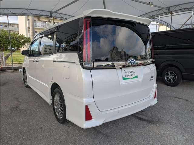 トヨタ ノア