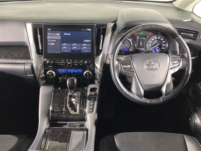 トヨタ アルファードハイブリッド