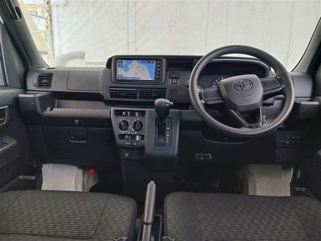 トヨタ ピクシスバン