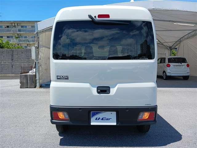 トヨタ ピクシスバン