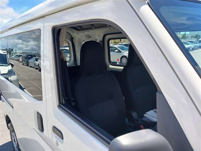 トヨタ ピクシスバン