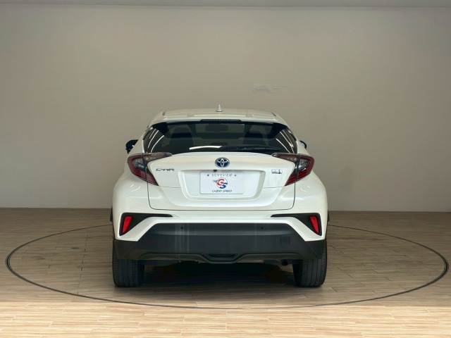 トヨタ C-HR