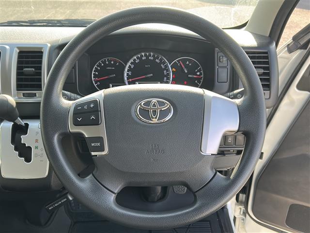 トヨタ ハイエース