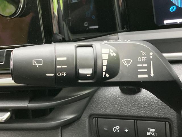 日産 ノートオーラ