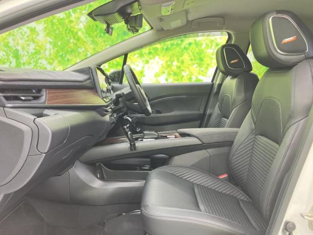 日産 ノートオーラ