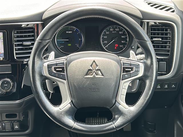 三菱 アウトランダーPHEV