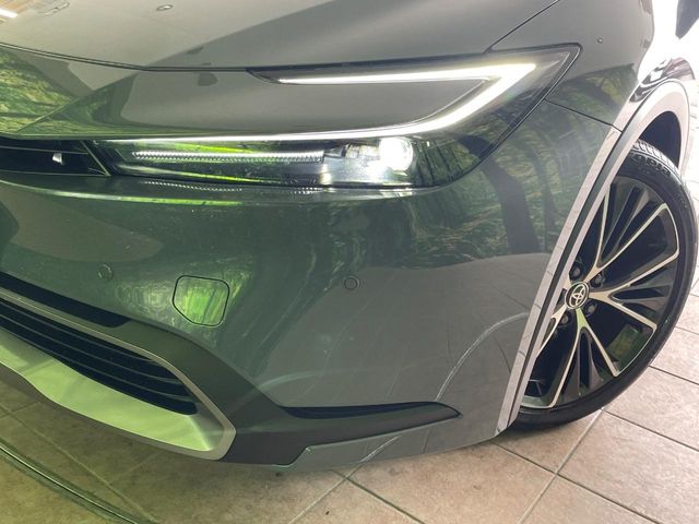 トヨタ プリウス