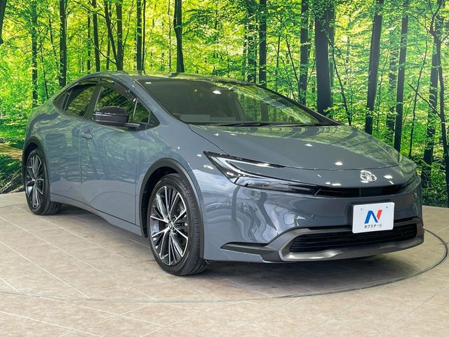 トヨタ プリウス