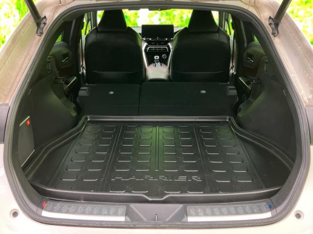 トヨタ ハリアー