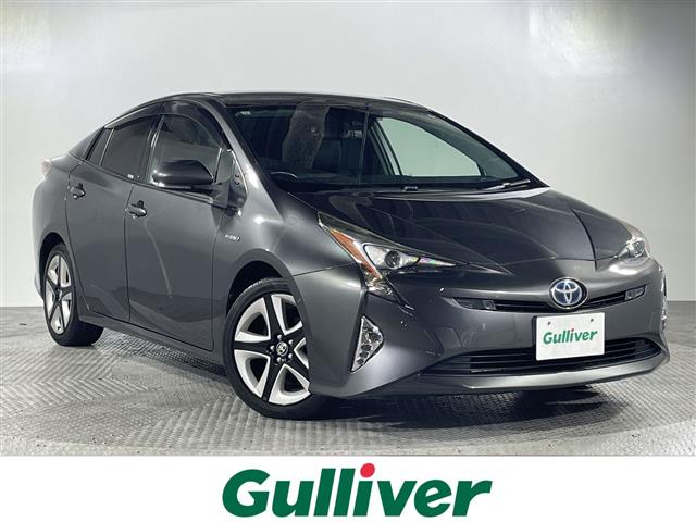 トヨタ プリウス