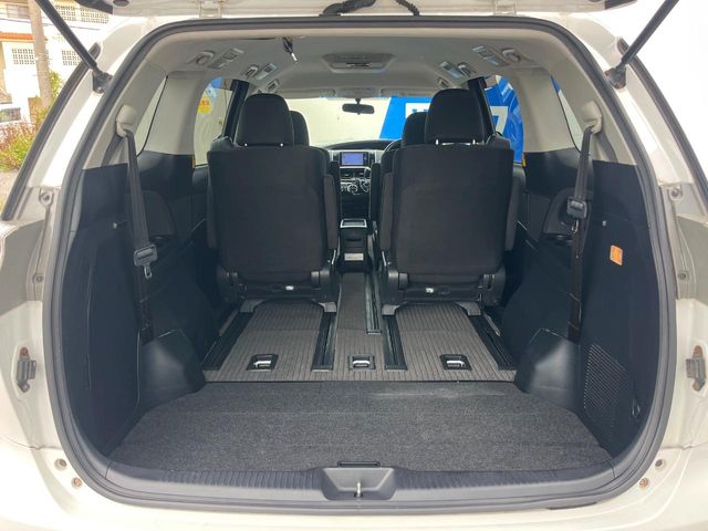 トヨタ エスティマ