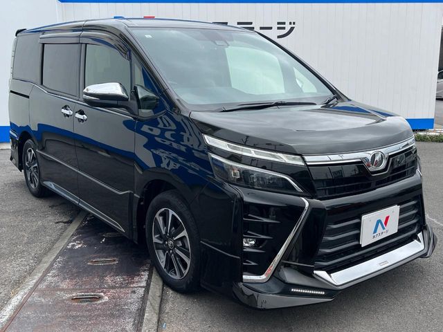 トヨタ ヴォクシー