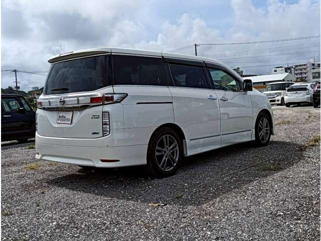 日産 エルグランド
