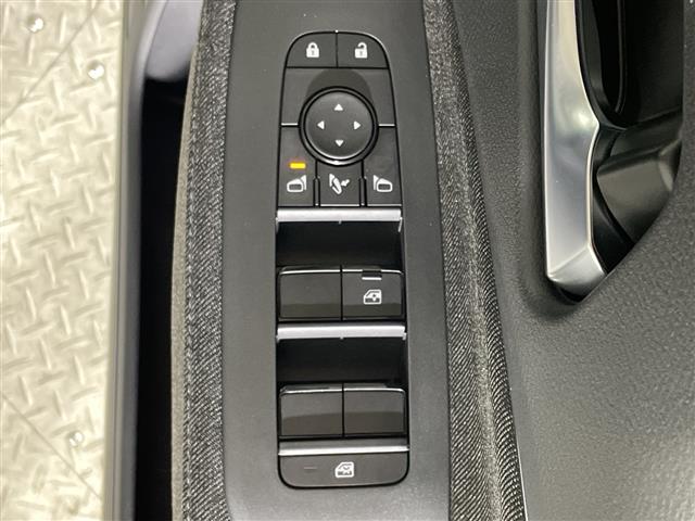 日産 ノートオーラ