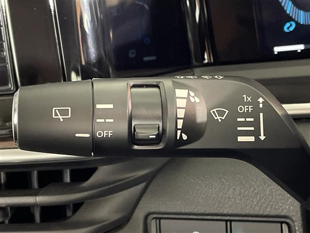 日産 ノートオーラ