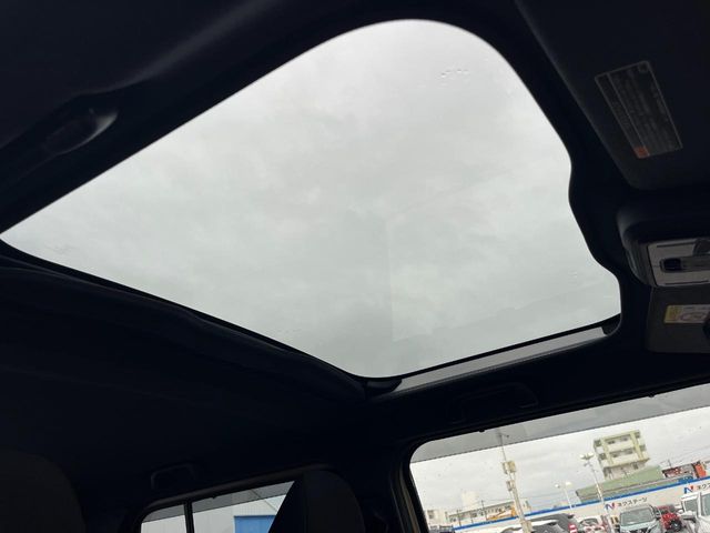 ダイハツ タフト