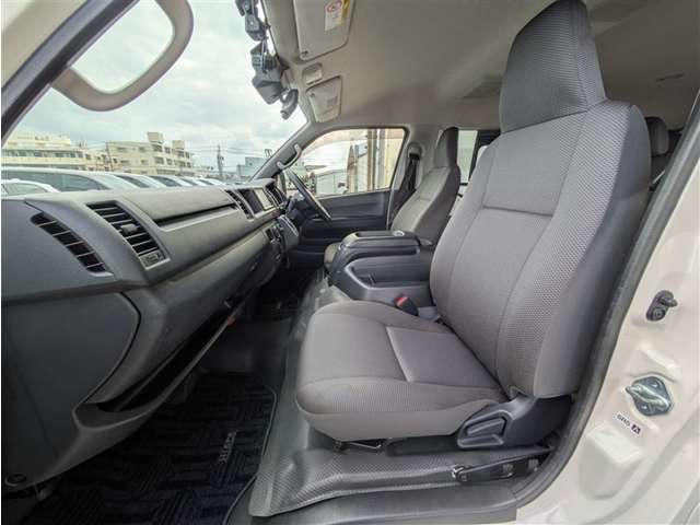 トヨタ ハイエース