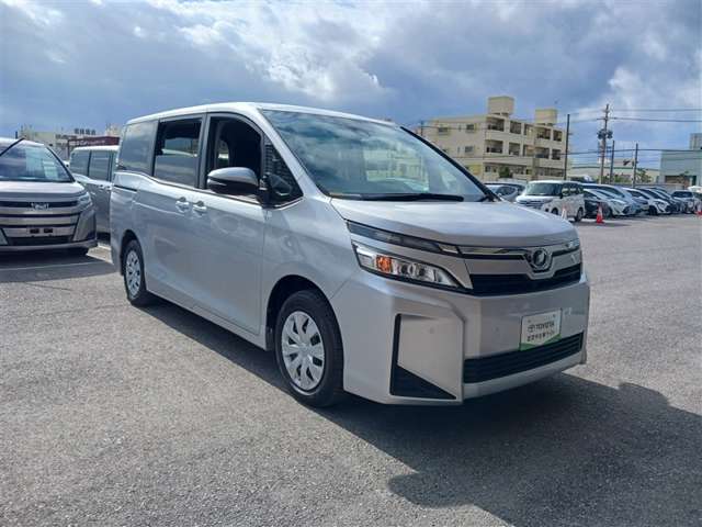 トヨタ ヴォクシー