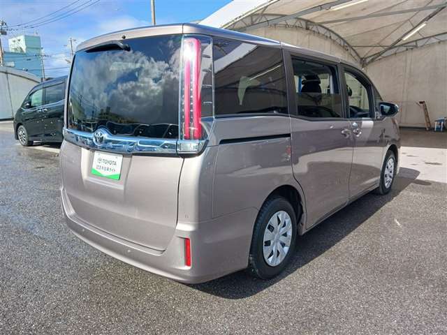 トヨタ ノア
