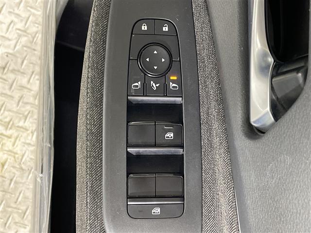 日産 ノートオーラ