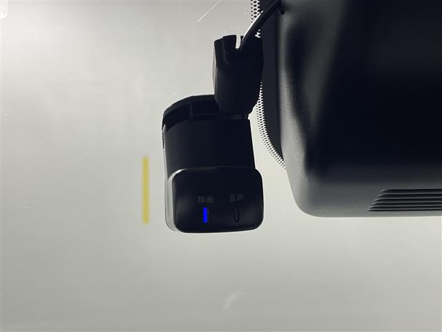 日産 ノートオーラ