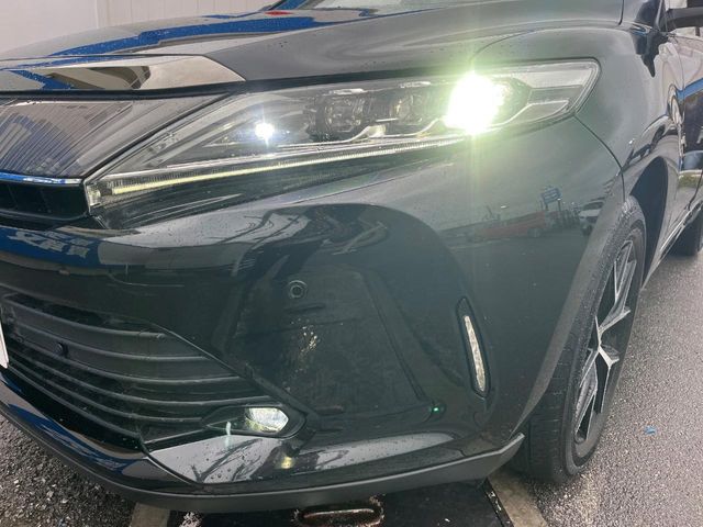 トヨタ ハリアー