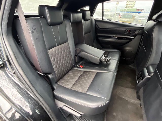 トヨタ ハリアー