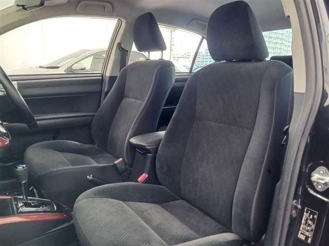 トヨタ カローラアクシオ