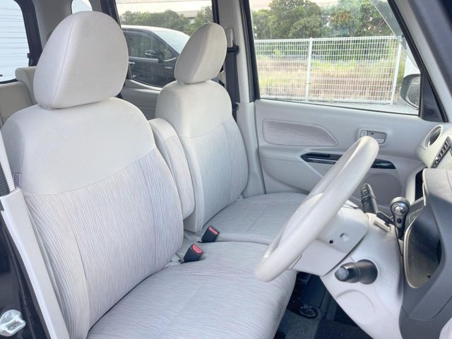 三菱 eKスペース