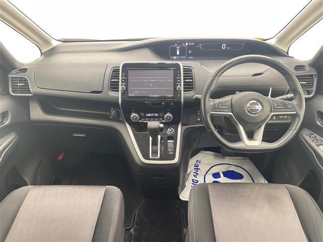 日産 セレナ