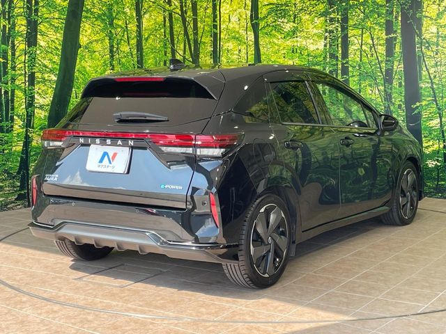 日産 ノートオーラ