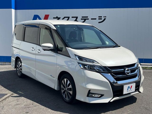 日産 セレナ