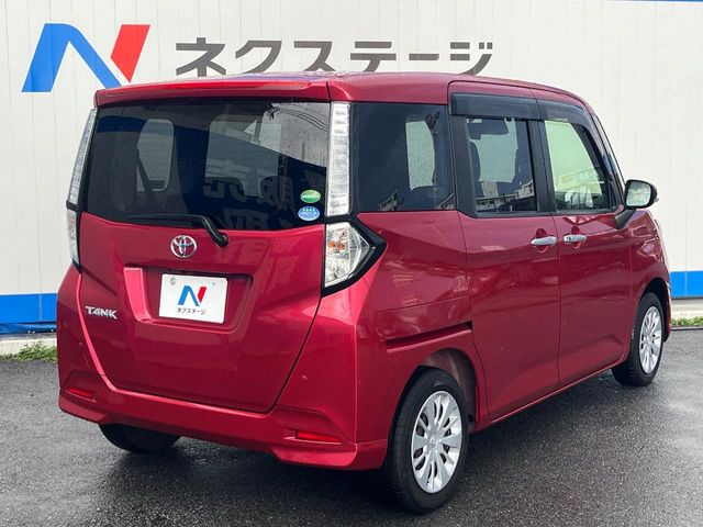 トヨタ タンク