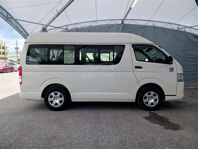 トヨタ ハイエースバン